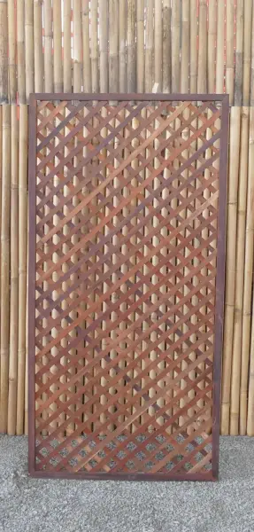 Product image 2 of the product “Garden Fence Lattice made from Hardwood Merbau 90 x 180cm ”